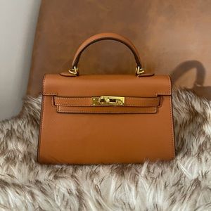 Giarite Velly Kelly Bag Camel